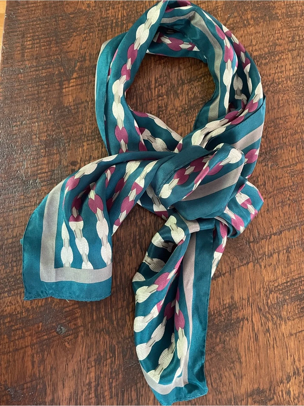 N/A pretty scarf